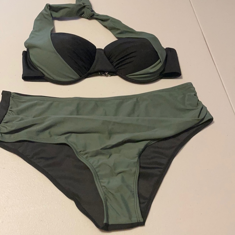NWOT Bikini Bathing Suit